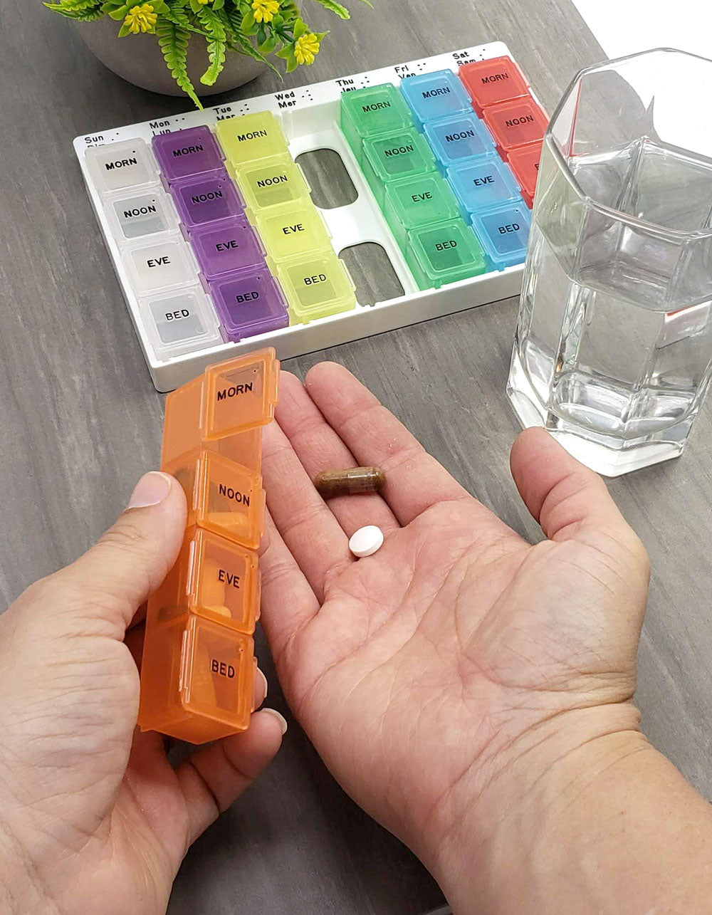 Medium Color-Coded Weekly Med Planner, 4-Compartment