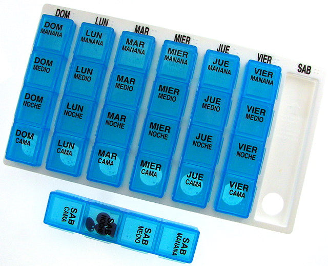 Four Dose Per Day Spanish Pill Organizer- Item 113 Medium